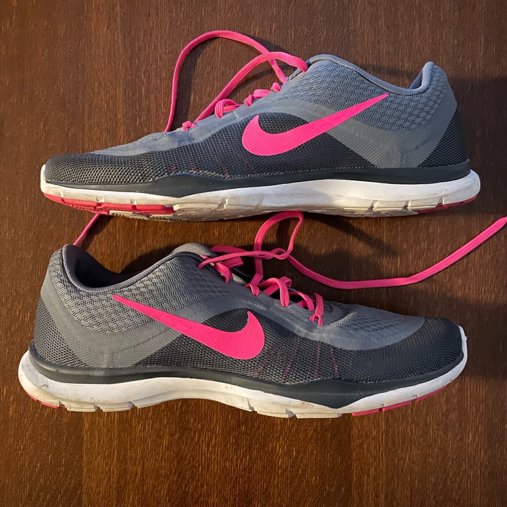Womens Nike Flex Size 12